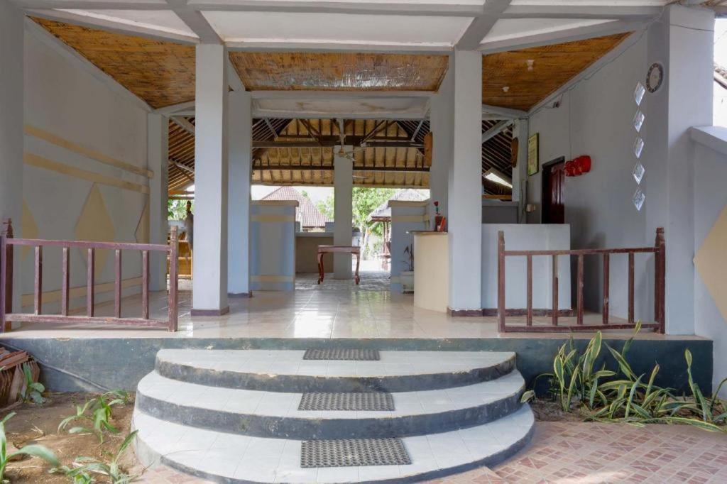 Collection O 1651 Purnama Beach Hotel Kuta  Exterior photo